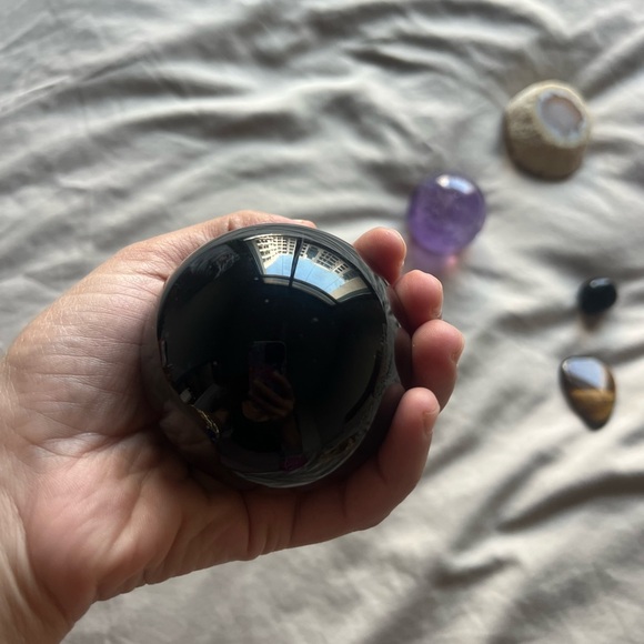 Assorted Crystal and Stone Collection - Picture 2 of 8